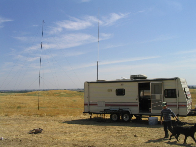 camper and antenna masts